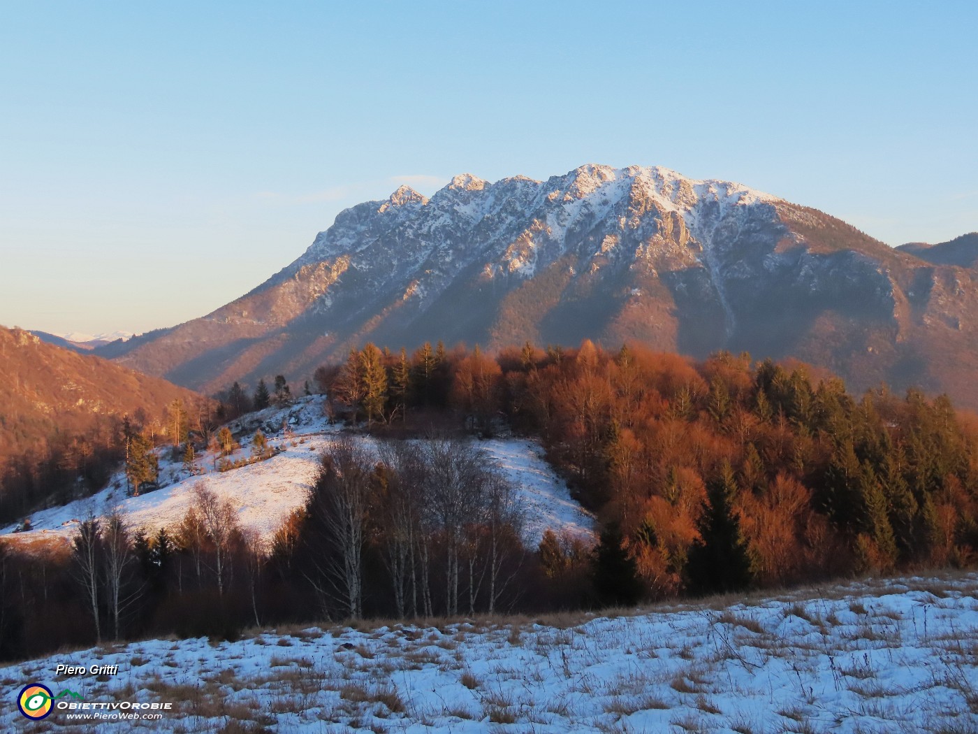 62 Prati, boschi, Alben colorati di tramonto.JPG